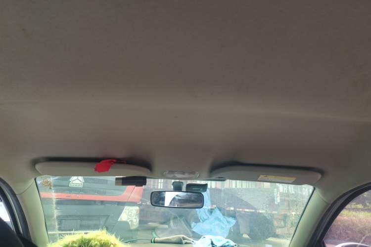 Used Peugeot 301 2016 1.6L Manual Comfort Edition Headliner