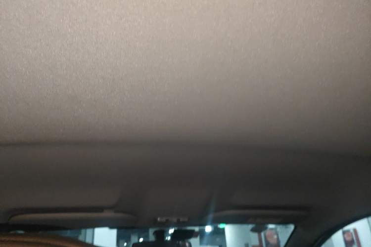 Used Peugeot 301 2016 1.6L Manual Comfort Edition Headliner