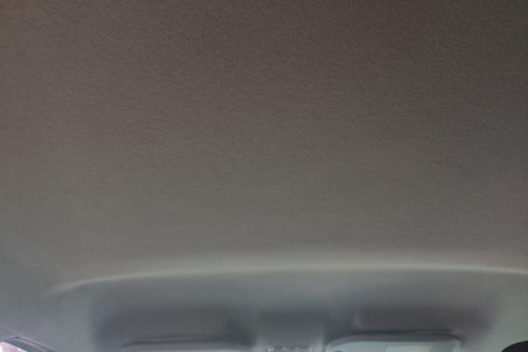 Used Peugeot 301 2016 1.6L Manual Happiness Edition Headliner
