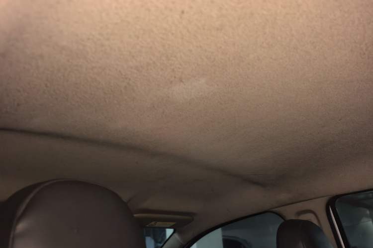 Used Peugeot 301 2016 1.6L Automatic Comfort Edition Headliner