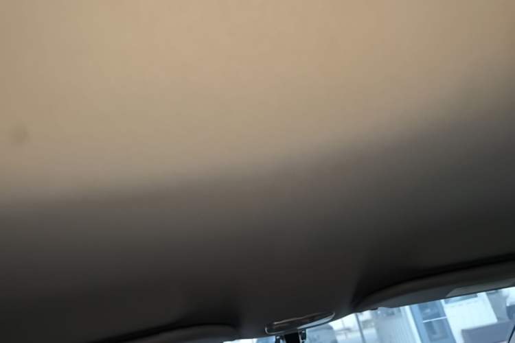 Used Peugeot 301 2016 1.6L Manual Comfort Edition Headliner