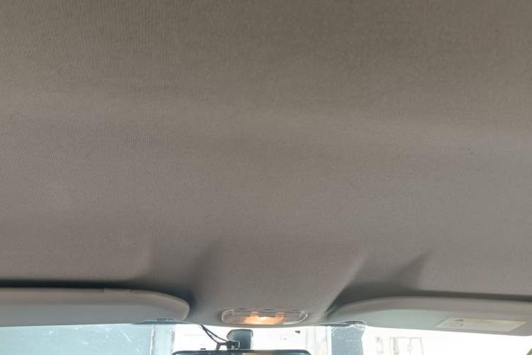 Used Peugeot 301 2016 1.6L Manual Comfort Edition Headliner