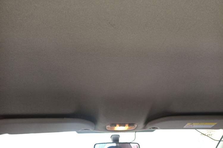 Used Peugeot 301 2016 1.6L Automatic Comfort Edition Headliner