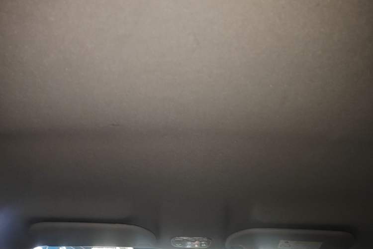 Used Peugeot 301 2016 1.6L Automatic Comfort Edition Headliner