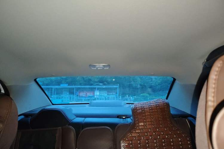 Used Peugeot 301 2016 1.6L Manual Comfort Edition Headliner
