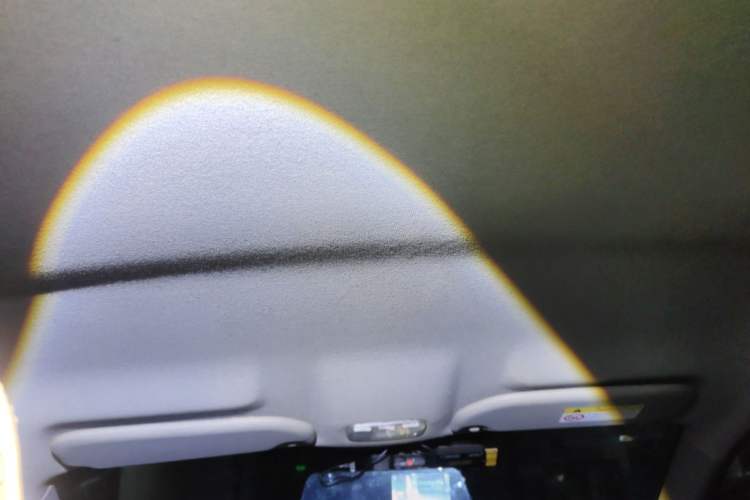 Used Peugeot 301 2016 1.6L Manual Happiness Edition Headliner