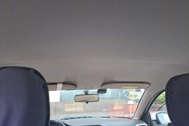 Used Peugeot 301 2016 1.6L Automatic Comfort Edition Headliner