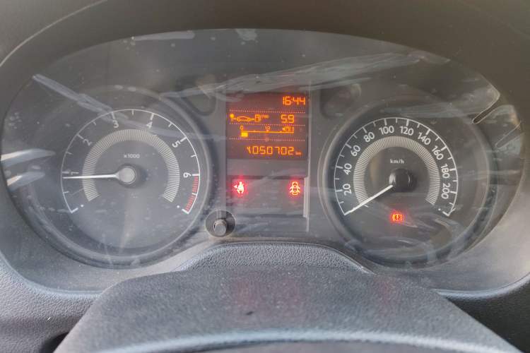 Used Peugeot 301 2016 1.6L Manual Comfort Edition Instrument Cluster