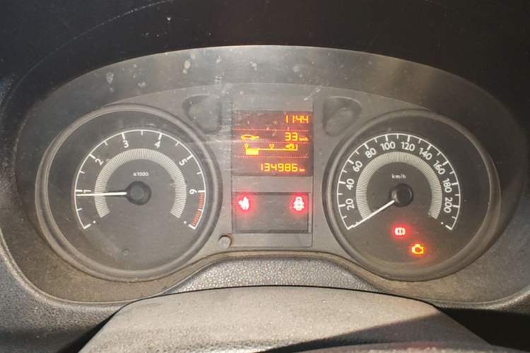 Used Peugeot 301 2016 1.6L Manual Comfort Edition Instrument Cluster