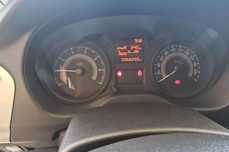 Used Peugeot 301 2016 1.6L Manual Happiness Edition Instrument Cluster