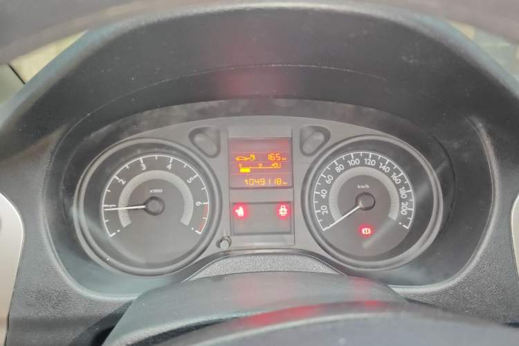 Used Peugeot 301 2016 1.6L Manual Comfort Edition Instrument Cluster