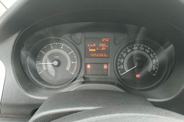 Used Peugeot 301 2016 1.6L Manual Happiness Edition Instrument Cluster