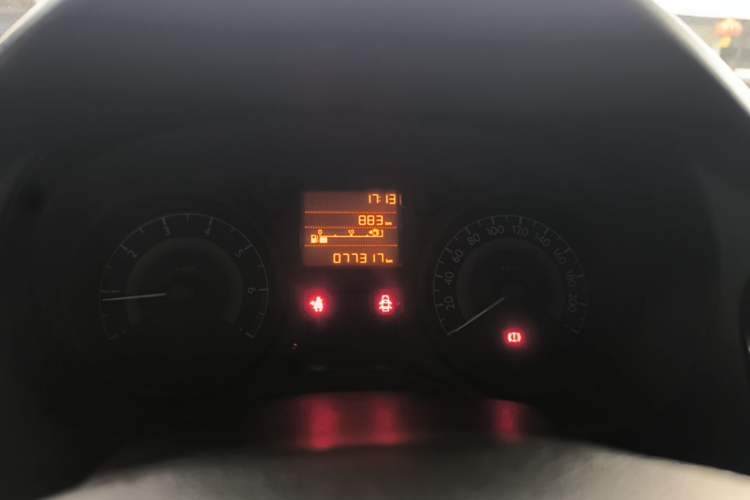 Used Peugeot 301 2016 1.6L Manual Comfort Edition Instrument Cluster