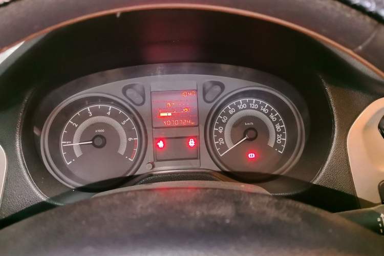 Used Peugeot 301 2016 1.6L Manual Comfort Edition Instrument Cluster