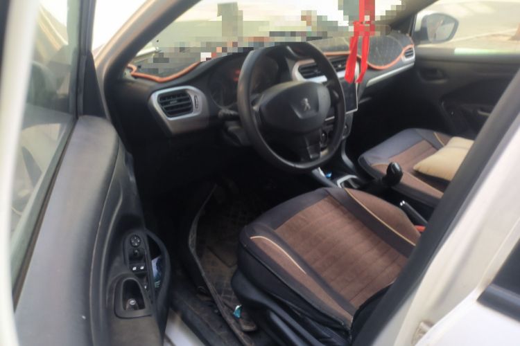 Used Peugeot 301 2016 1.6L Manual Comfort Edition Interior 3