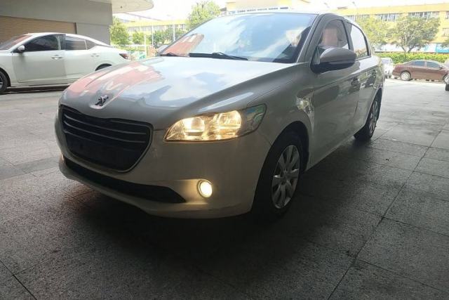 Ojetý Peugeot 301 2016 1.6L Manual Comfort Edition