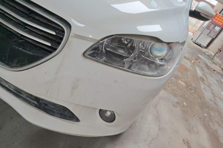 Used Peugeot 301 2016 1.6L Manual Comfort Edition Left Front Headlight