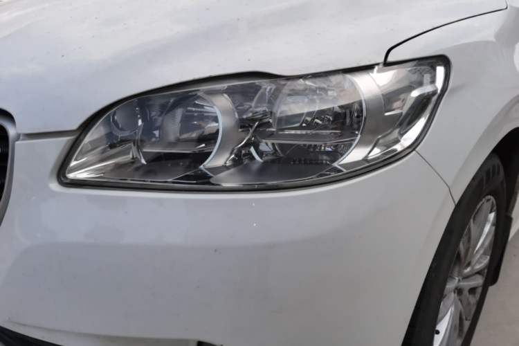 Used Peugeot 301 2016 1.6L Manual Happiness Edition Left Front Headlight
