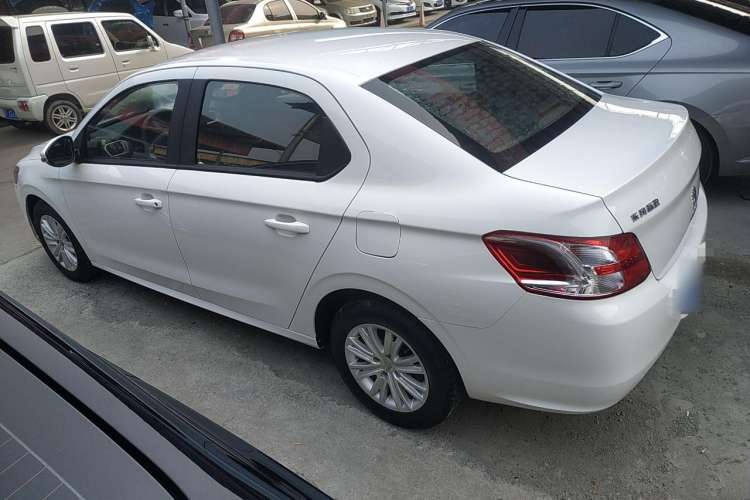 Used Peugeot 301 2016 1.6L Manual Happiness Edition Left Side