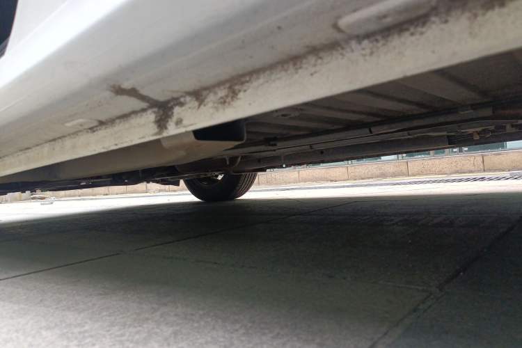 Used Peugeot 301 2016 1.6L Automatic Comfort Edition Left Side Sill