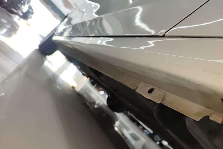 Used Peugeot 301 2016 1.6L Automatic Comfort Edition Left Side Sill