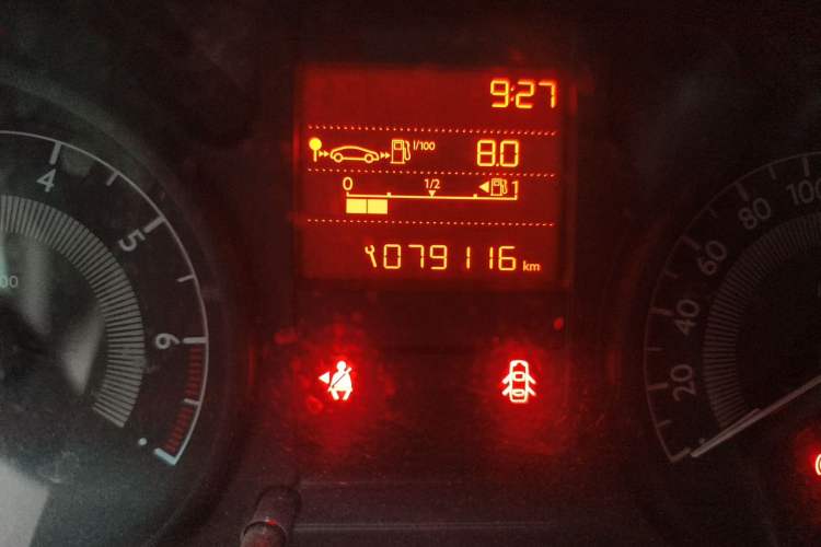 Used Peugeot 301 2016 1.6L Manual Comfort Edition Odometer Close Up