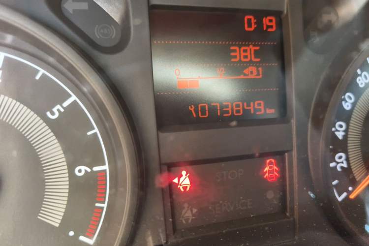 Used Peugeot 301 2016 1.6L Manual Comfort Edition Odometer Close Up