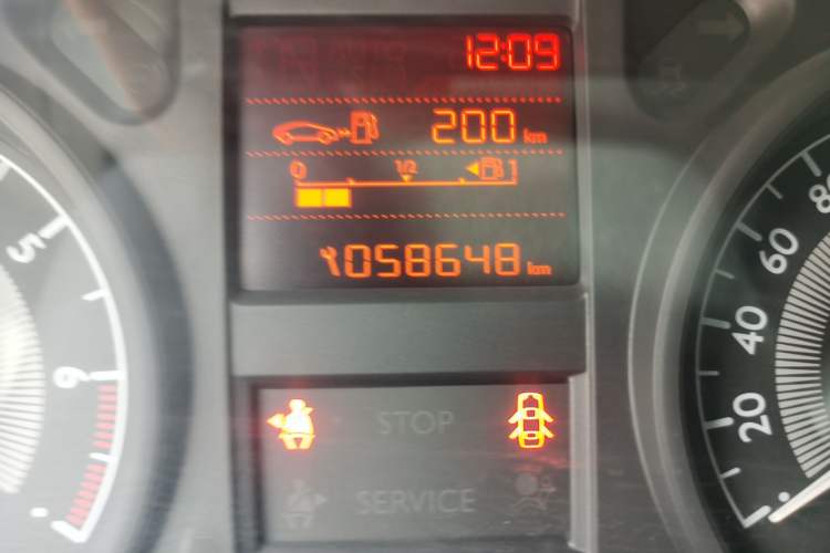 Used Peugeot 301 2016 1.6L Manual Comfort Edition Odometer Close Up