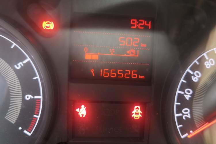 Used Peugeot 301 2016 1.6L Manual Comfort Edition Odometer Close Up