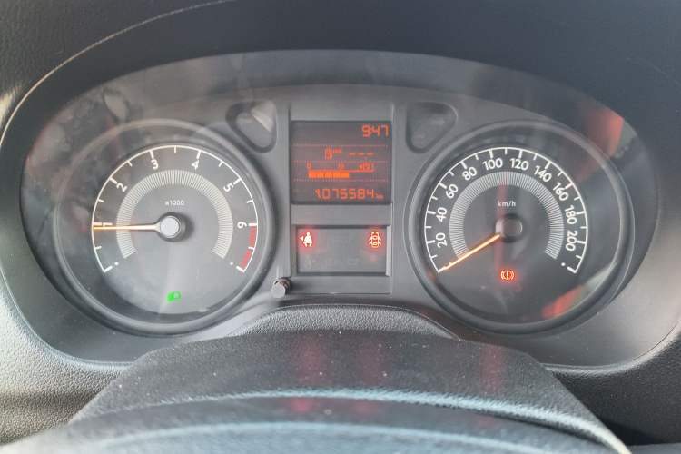 Used Peugeot 301 2016 1.6L Manual Comfort Edition Odometer Close Up