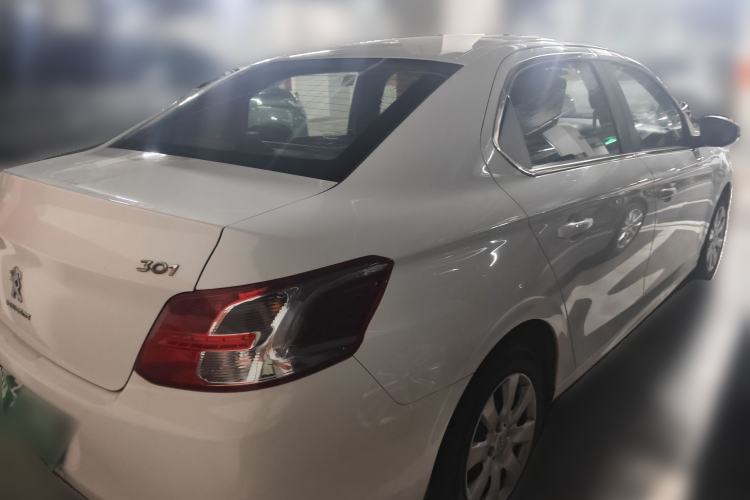 Used Peugeot 301 2016 1.6L Manual Comfort Edition Rear Right 45 Deg