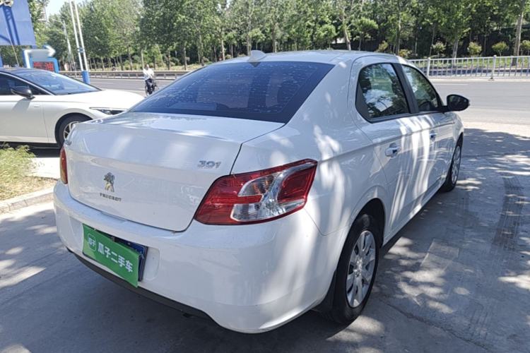 Used Peugeot 301 2016 1.6L Manual Comfort Edition Rear Right 45 Deg