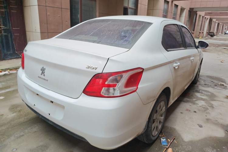 Used Peugeot 301 2016 1.6L Manual Comfort Edition Rear Right 45 Deg