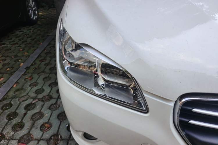 Used Peugeot 301 2016 1.6L Manual Comfort Edition Right Front Headlight