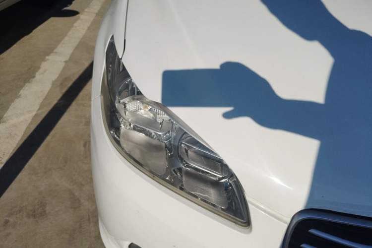 Used Peugeot 301 2016 1.6L Automatic Comfort Edition Right Front Headlight