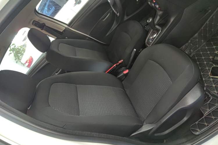 Used Peugeot 301 2016 1.6L Automatic Comfort Edition Right Front Seat