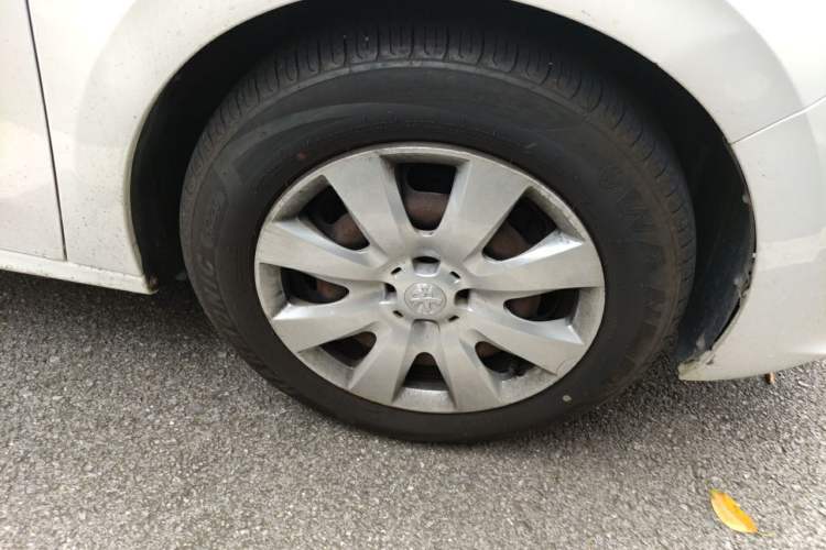Used Peugeot 301 2016 1.6L Automatic Comfort Edition Right Front Wheel Hub