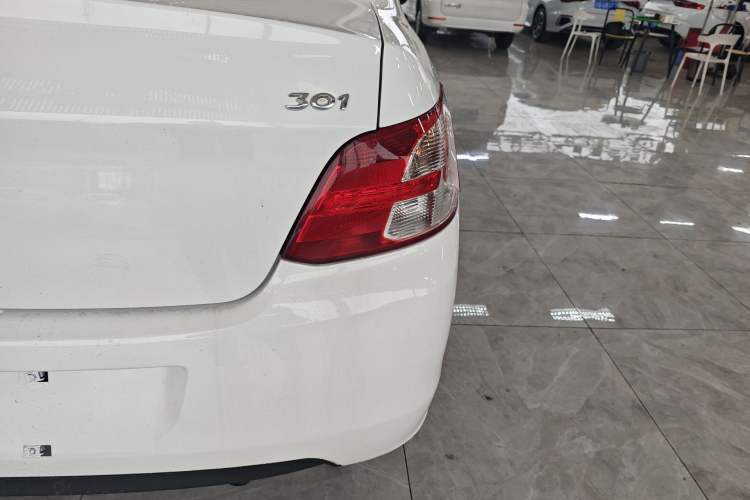 Used Peugeot 301 2016 1.6L Manual Happiness Edition Right Rear Taillight