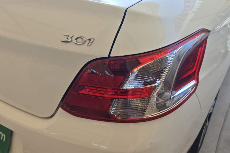 Used Peugeot 301 2016 1.6L Manual Happiness Edition Right Rear Taillight