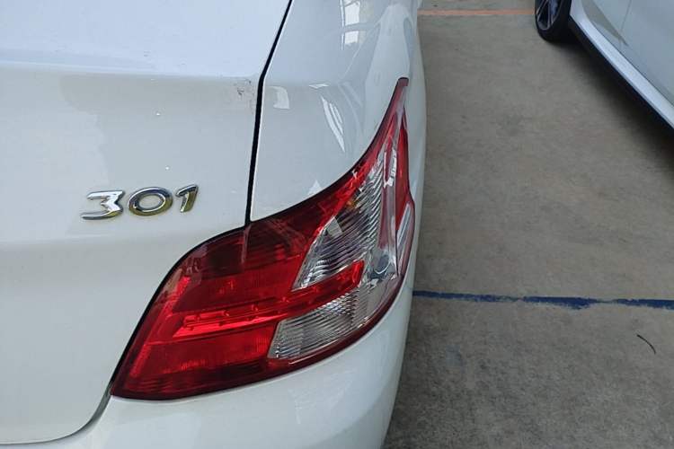 Used Peugeot 301 2016 1.6L Manual Happiness Edition Right Rear Taillight