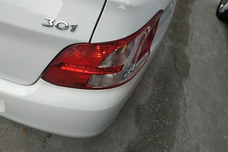 Used Peugeot 301 2016 1.6L Manual Happiness Edition Right Rear Taillight