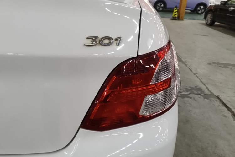 Used Peugeot 301 2016 1.6L Manual Happiness Edition Right Rear Taillight