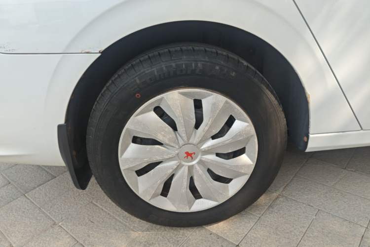 Used Peugeot 301 2016 1.6L Manual Comfort Edition Right Rear Wheel Hub