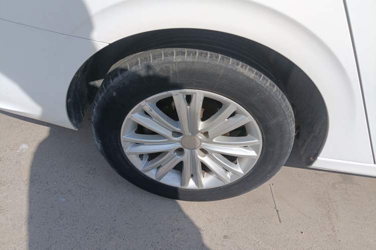 Used Peugeot 301 2016 1.6L Manual Happiness Edition Right Rear Wheel Hub