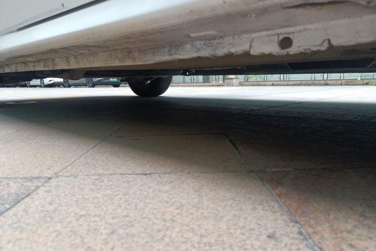 Used Peugeot 301 2016 1.6L Automatic Comfort Edition Right Side Sill