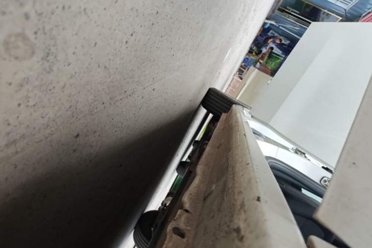 Used Peugeot 301 2016 1.6L Automatic Comfort Edition Right Side Sill