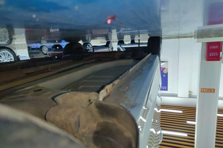 Used Peugeot 301 2016 1.6L Automatic Comfort Edition Right Side Sill