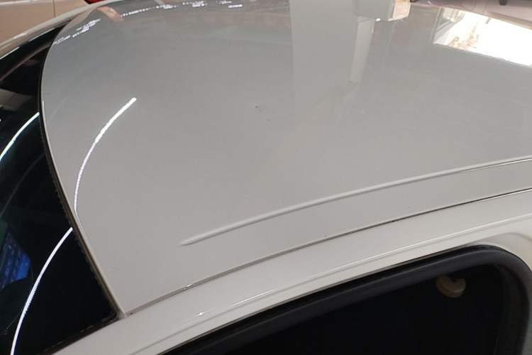 Used Peugeot 301 2016 1.6L Automatic Comfort Edition Roof