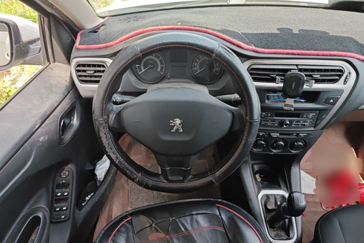 Used Peugeot 301 2016 1.6L Manual Comfort Edition Steering Wheel