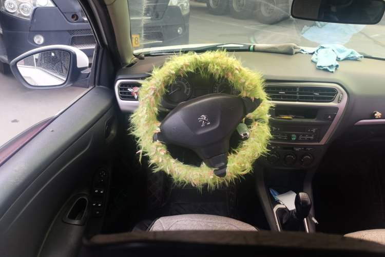 Used Peugeot 301 2016 1.6L Manual Comfort Edition Steering Wheel